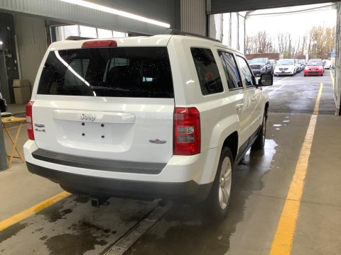Jeep Patriot 2.4 МКПП 2012