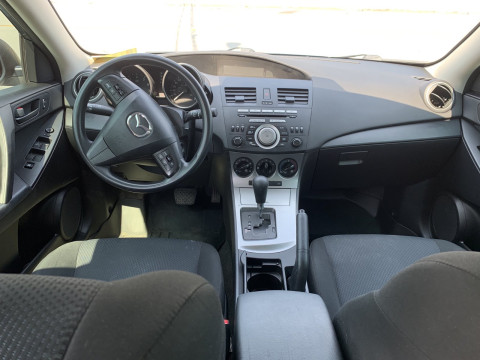 Mazda 3 2.3 automatic (2010)