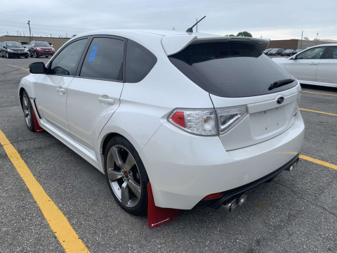 SUBARU IMPREZA WRX 2.5 МКПП (2010)