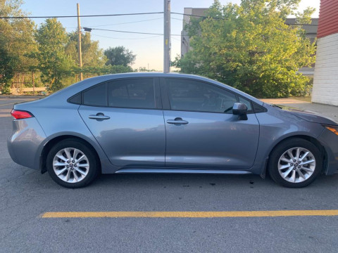 TOYOTA COROLLA LE 1.8 АКПП (2020)