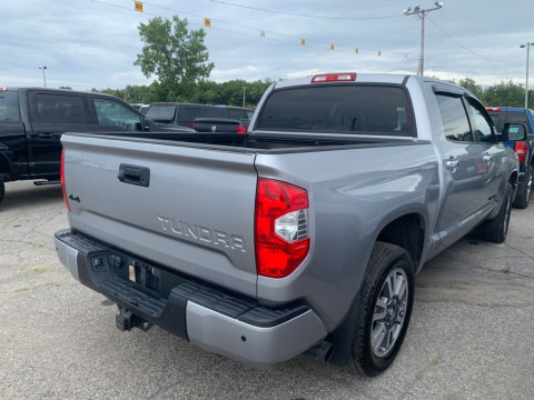 TOYOTA TUNDRA 5.7 АКПП 2018
