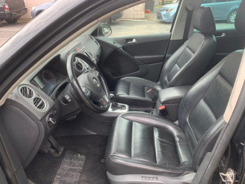 Volkswagen VW TIGUAN 2,0  АКПП (2010)