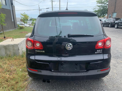 Volkswagen VW TIGUAN 2,0  АКПП (2010)