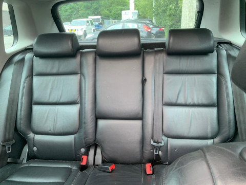 Volkswagen VW TIGUAN 2,0  АКПП (2010)