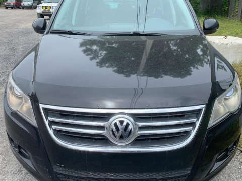 Volkswagen VW TIGUAN 2,0  АКПП (2010)
