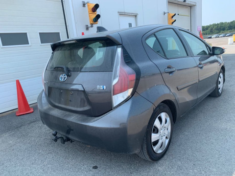 TOYOTA PRIUS 1.8 CVT 2015