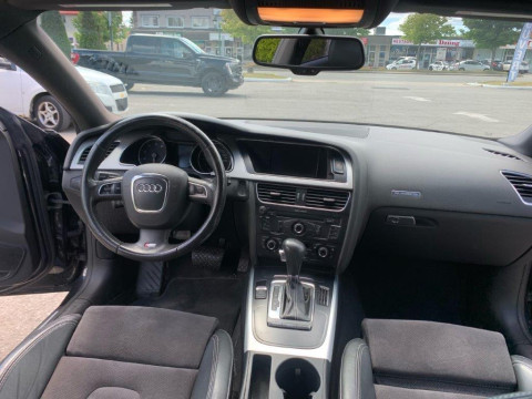 AUDI A5 2.0 АКПП 2010
