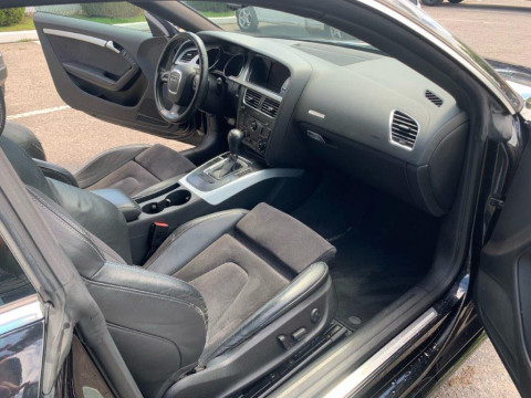 AUDI A5 2.0 АКПП 2010