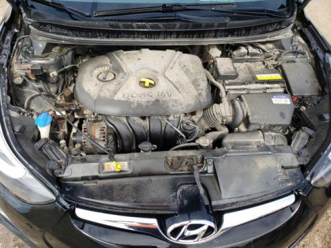 Hundai Elantra SE 1.8 АКПП 2016