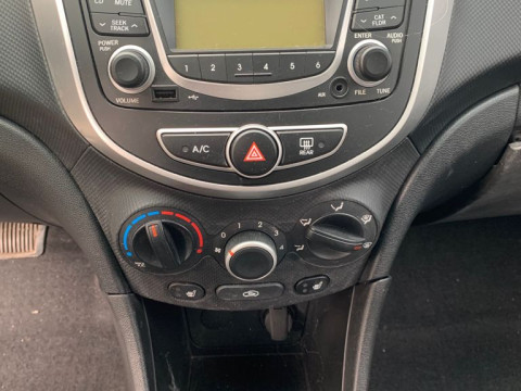 Hyundai Accent 1.6 АКПП 2013