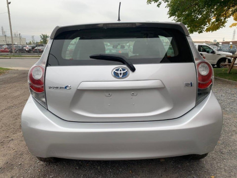 Toyota Prius 2013