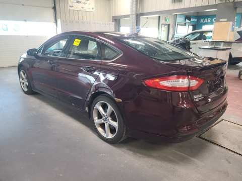 Ford Fusion 1.6 SE АКПП 2013