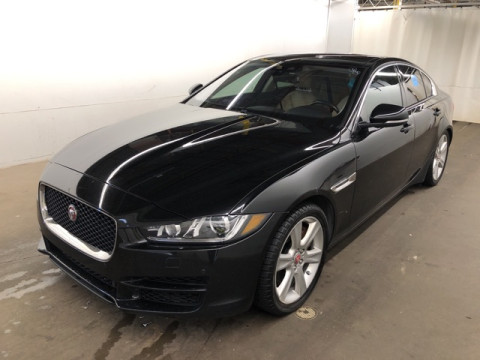Jaguar XE i4 Premium 2.0d АКПП 2017