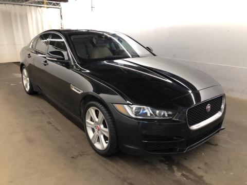 Jaguar XE i4 Premium 2.0d АКПП 2017