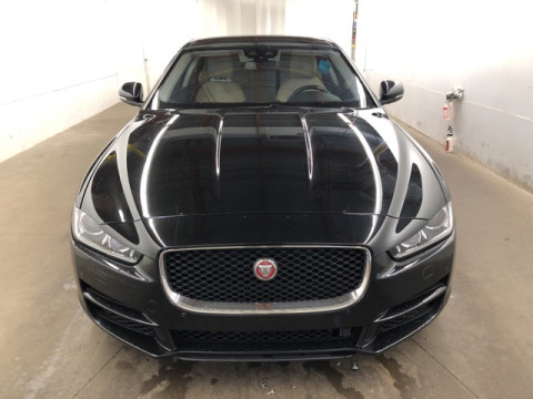 Jaguar XE i4 Premium 2.0d АКПП 2017