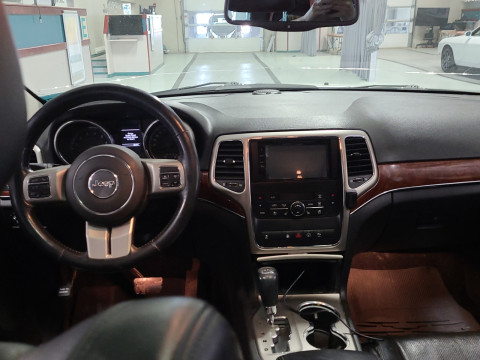 Jeep Grand Cherokee 4WD Limited 3.6 АКПП 2013