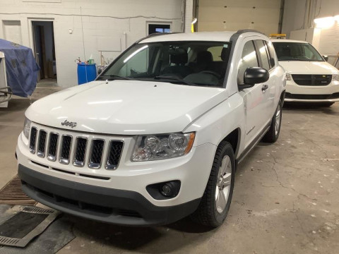 Jeep Compass 2.0 АКПП 2011