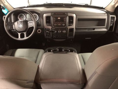 Dodge Ram 1500 Tradesman Crew Cab 3.0D АКПП 2016
