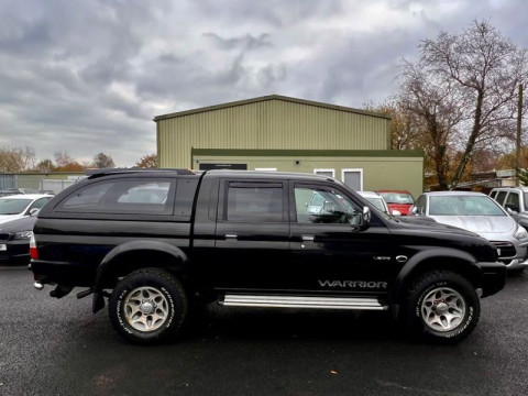 Mitsubishi L200 2.5TD 4x4 АКПП 2004