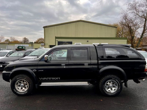 Mitsubishi L200 2.5TD 4x4 АКПП 2004
