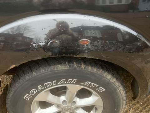 Nissan Navara Outlaw 2.5TD 4x4 МКПП 2004