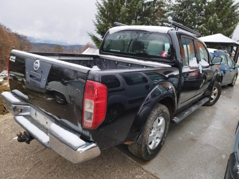 Nissan Navara 2.5TD 4x4 МКПП 2007