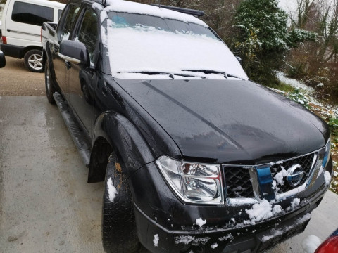 Nissan Navara 2.5TD 4x4 МКПП 2007