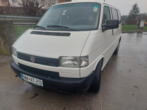 Volkswagen Transporter Т4 2.5TDI МКПП 2001
