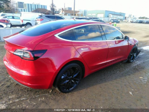 Tesla Model 3 2020