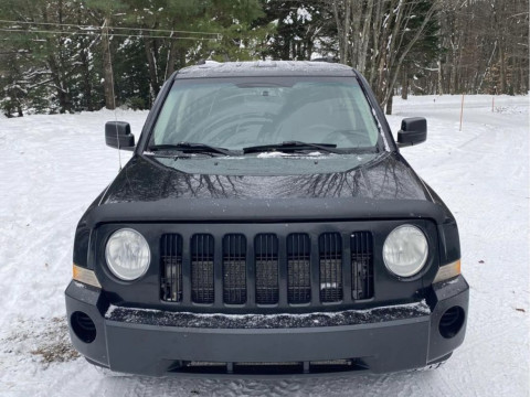 Jeep Patriot 2.4 МКПП 2010