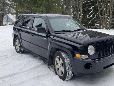 Jeep Patriot 2.4 МКПП 2010
