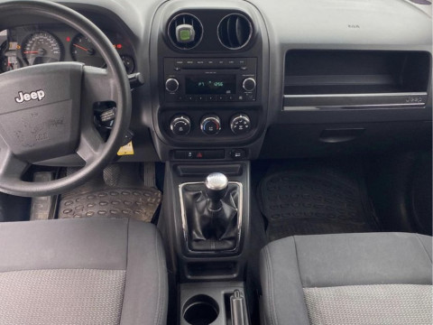 Jeep Patriot 2.4 МКПП 2010