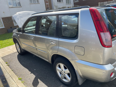 Nissan X-Trail 2.2L 4WD МКПП 2006