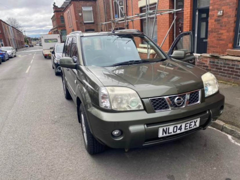 Nissan X-Trail 2.2 L 4WD МКПП 2004