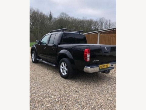 Nissan Navara 2.5 dCi Tekna Pickup 4dr Diesel АКПП 2011