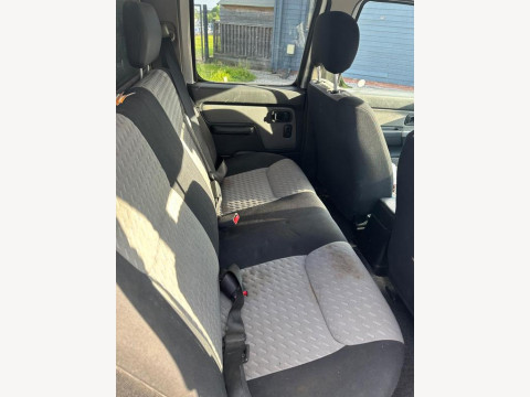 Nissan Navara 2.5 Di Sport Pickup 4dr Diesel МКПП 2005