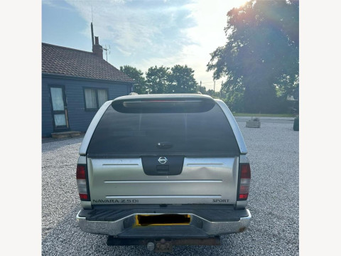 Nissan Navara 2.5 Di Sport Pickup 4dr Diesel МКПП 2005