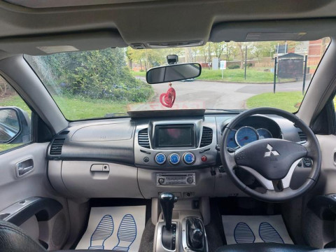 Mitsubishi L200 2.5 DI-D Diamond Pickup 4dr Diesel АКПП 2008