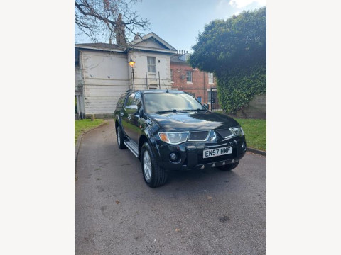 Mitsubishi L200 2.5 DI-D Diamond Pickup 4dr Diesel АКПП 2008