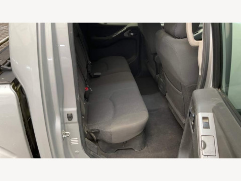 Nissan Navara  2.5 dCi Outlaw 4dr Diesel МКПП 2006