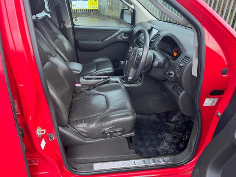 Nissan Navara 2.5 dCi Aventura 4drDiesel МКПП 2007