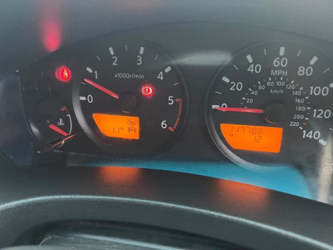 Nissan Navara 2.5 dCi Aventura 4drDiesel МКПП 2007
