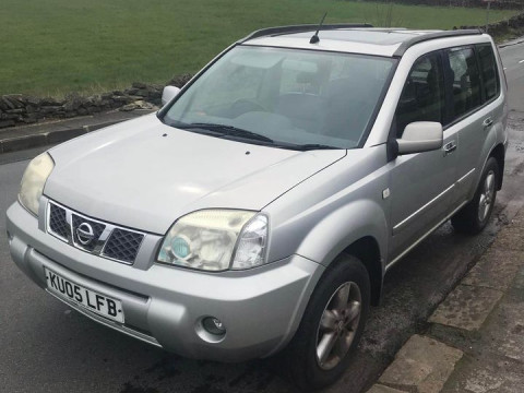 Nissan X-Trail 2.2 L МКПП 2005