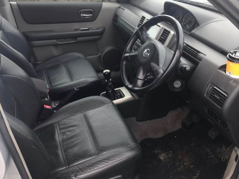 Nissan X-Trail 2.2 L МКПП 2005