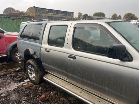 Nissan Navara  2.5 dCi  4wd Diesel МКПП 2002