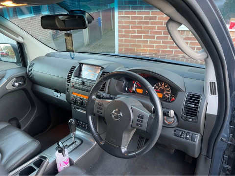 Nissan Pathfinder 2.5L 4WD Diesel АКПП 2008
