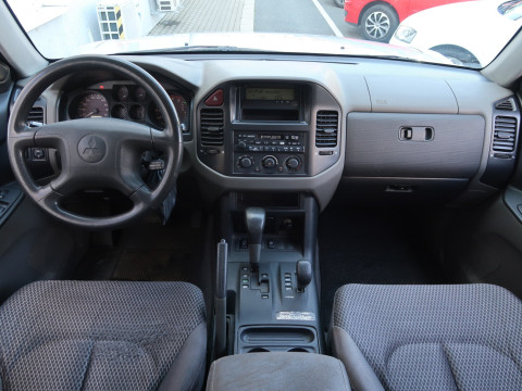 Mitsubishi Pajero 3.2 DI-D  Diesel АКПП 2002