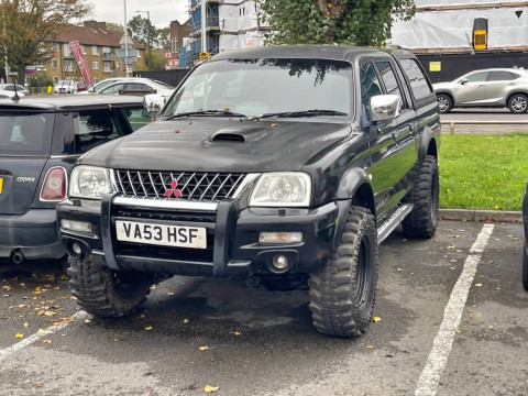 Mitsubishi L200 2.5 TD Diesel МКПП 2005