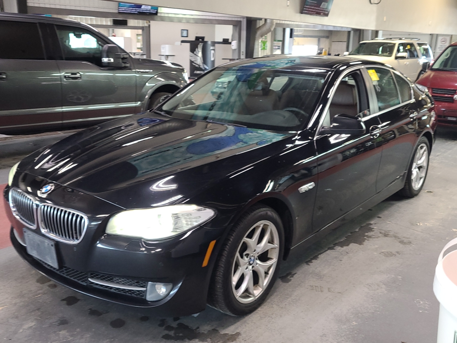 BMW 5 Series 528i 2.0 xDrive AWD АКПП 2013