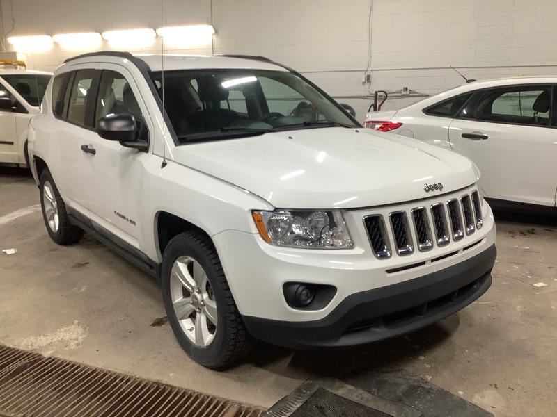 Jeep Compass 2.0 АКПП 2011